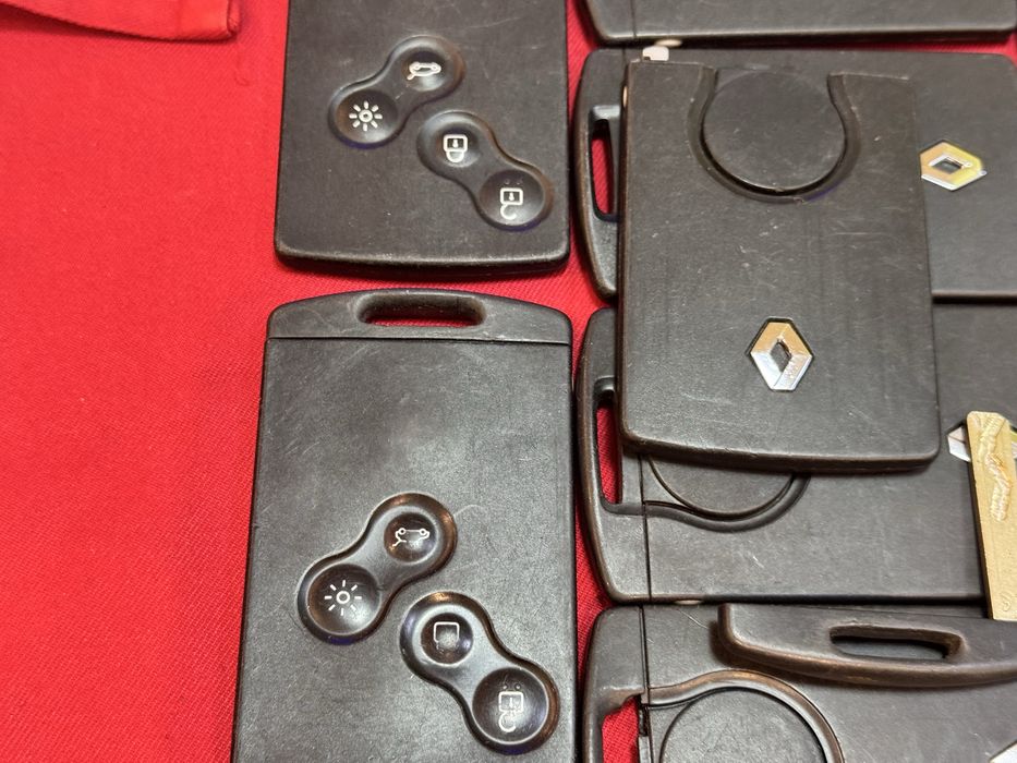 Ключ карта Renault оринална от 2001-202г Laguna Megane Scenic Clio