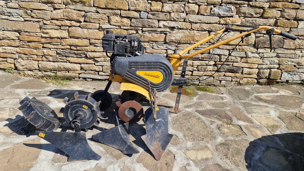 Мотофреза- нов внос,  производство Италия с инвентар