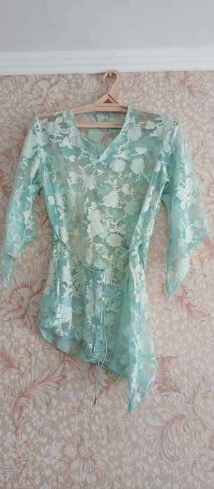 Продам не дорого платья.