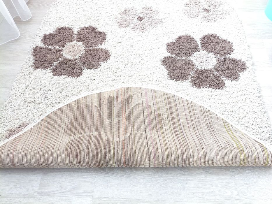 Продам полу круг ковёр