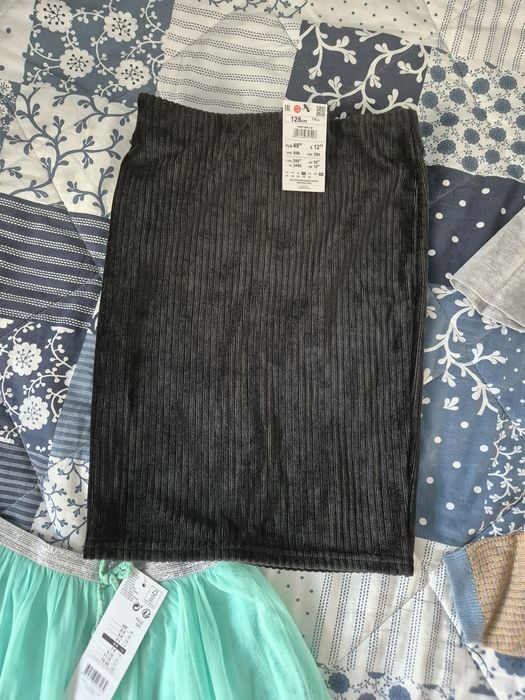 Lot haine fete Măsura 128 noi etichetă Reserved Tex H&M