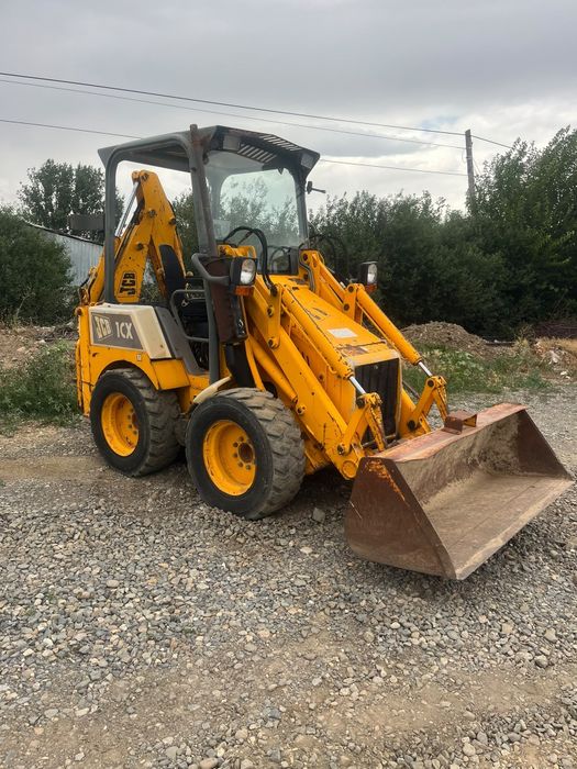 Buldoexcavator jcb 1 cx, an 2000