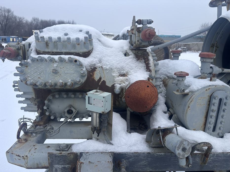 Продам компрессор