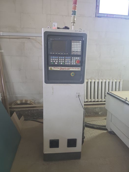 ЧПУ станок Syntec, 8 инструментов автосмена.