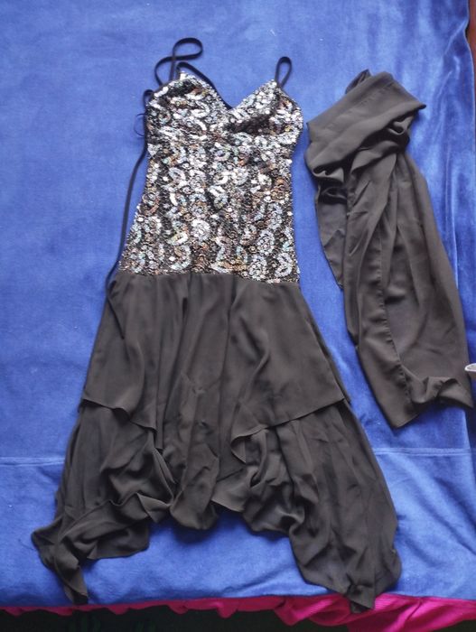 Вечернее платье черное