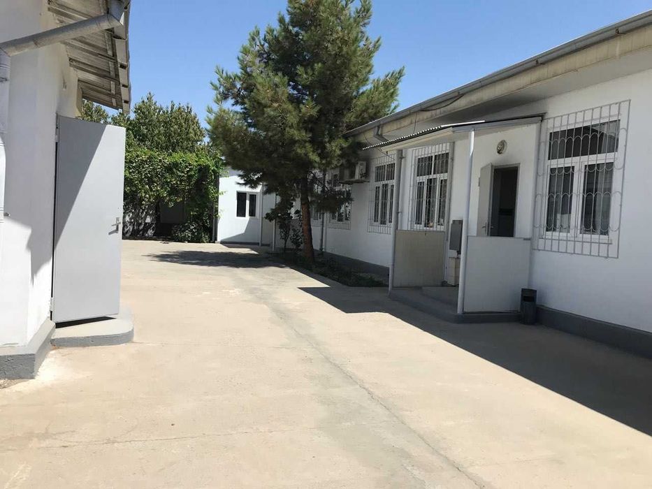 ОТ СОБСТВЕННИКА ПРОДАЕТСЯ база с офисом (под склады и прочее 10 соток)