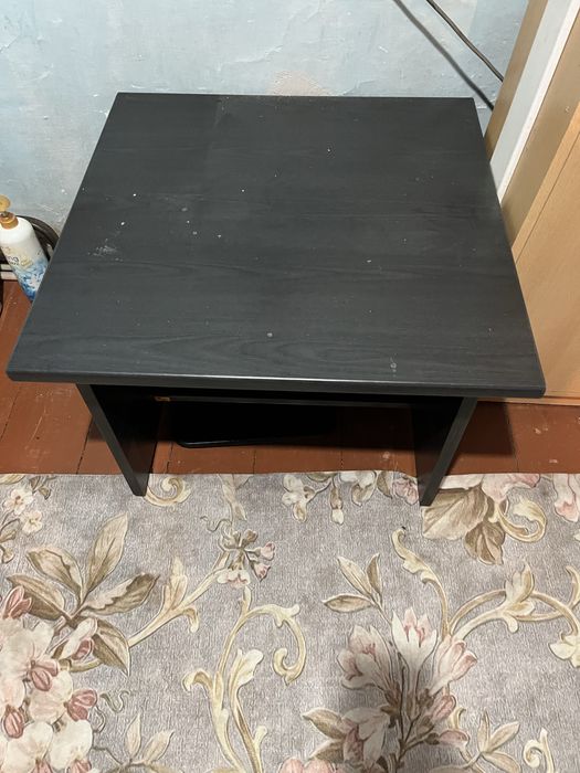 Продам журнальный столик