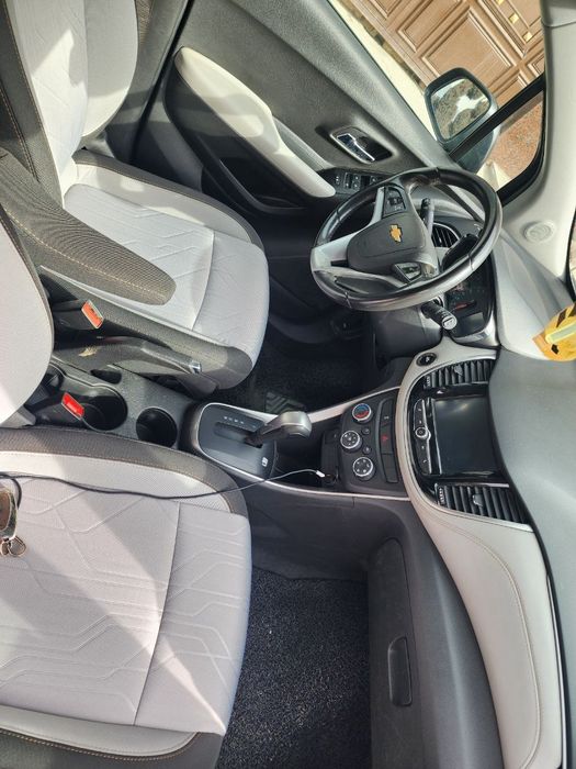 Tracker 1 premier 2020