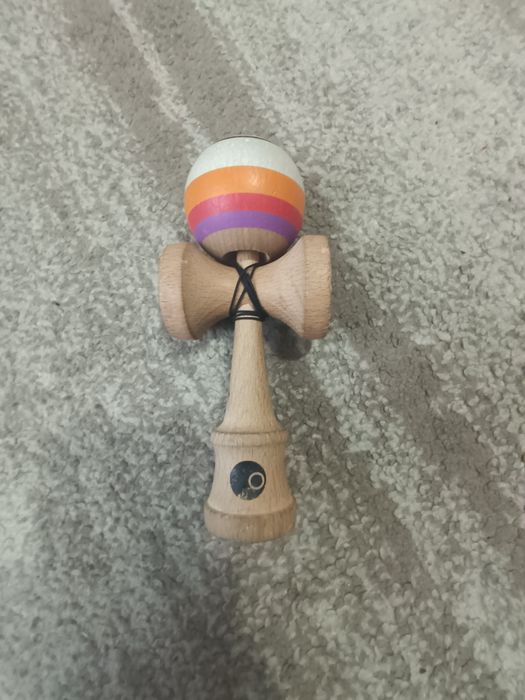 Vând O Kendama Maze AntiSkid V2 Orange! URGENT !