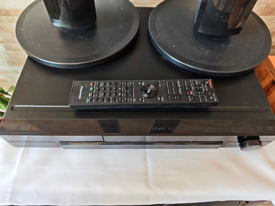 Система за домашно кино 5.1 3D с Blu-ray Pioneer MCS-737