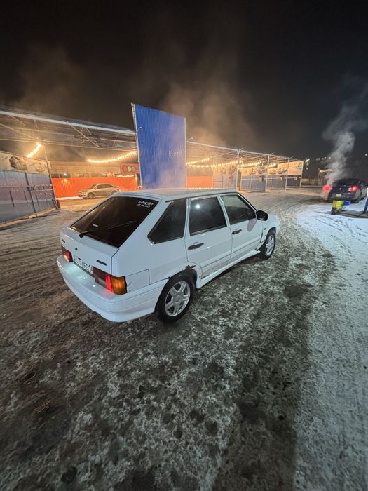 Продам авто ваз 2114