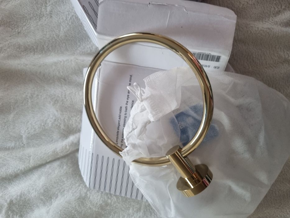 Держатель для полотенца. Новый