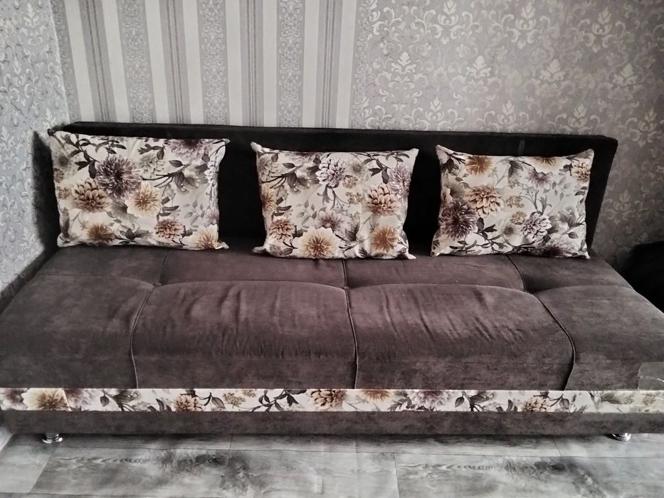 Продам диван- софа