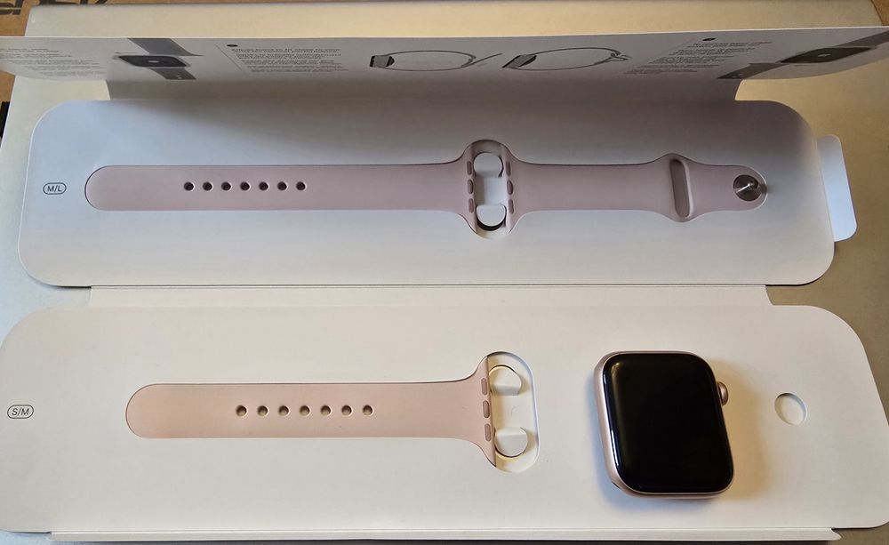Apple Watch 5 - Cellular - 44 mm