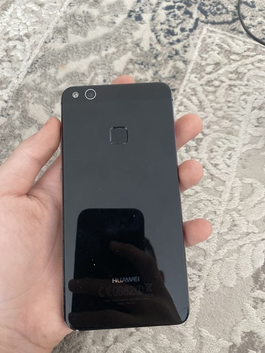 Huawei P10 lite (НЕ РАБОЧЯЯ)