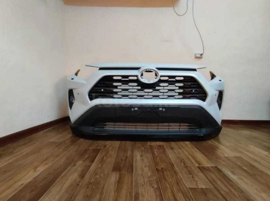 Бампера RAV 4 2021