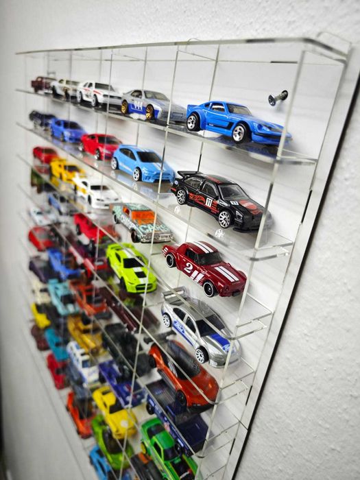 Hot Wheels Matchbox Majorette Siku - Дървена етажерка за макетни коли