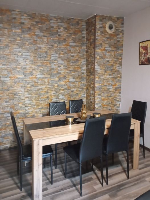 Продава се Тристаен апартамент в Ямбол, Златен рог - 78 кв.м за 1154 €/кв.м - Снимка #1