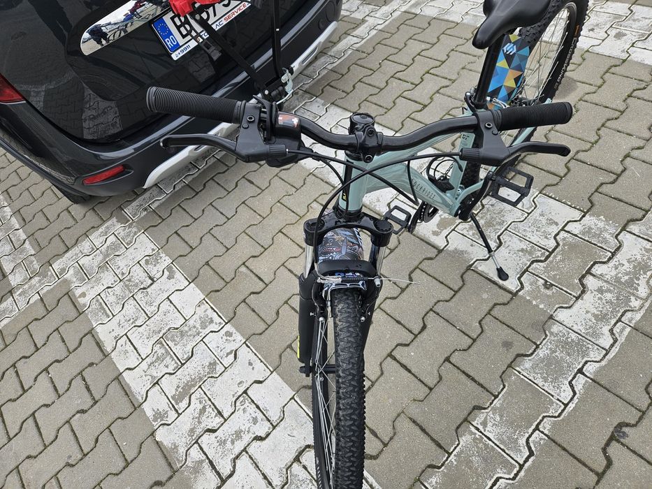 Vând bicicleta Rockrider  aproape noua roti 26"