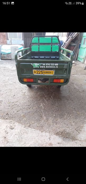 Triciclu electric . Tuc Tuc