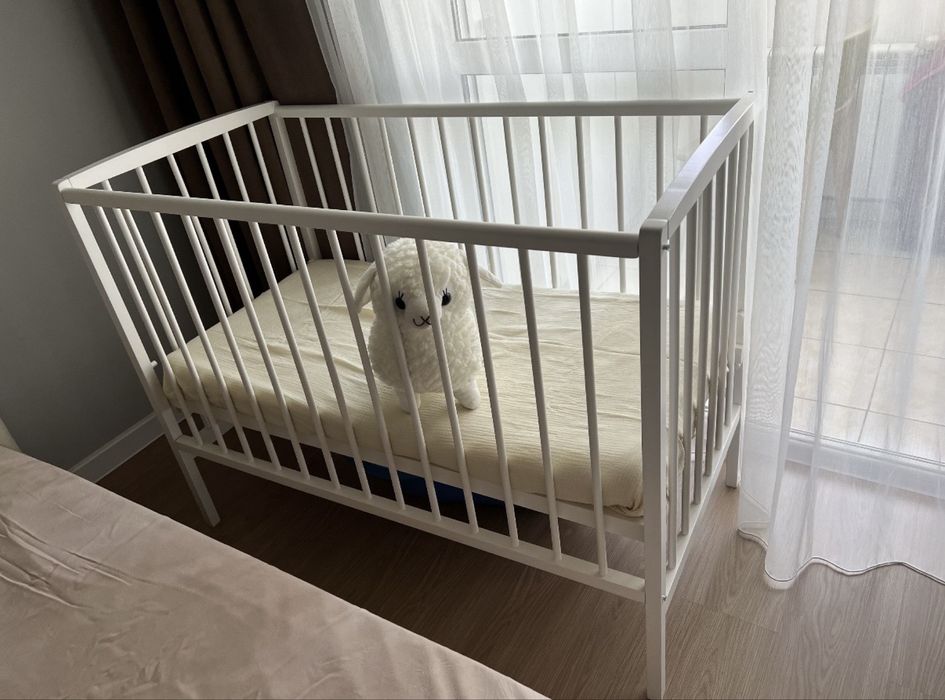 Детский манеж белый деревянный