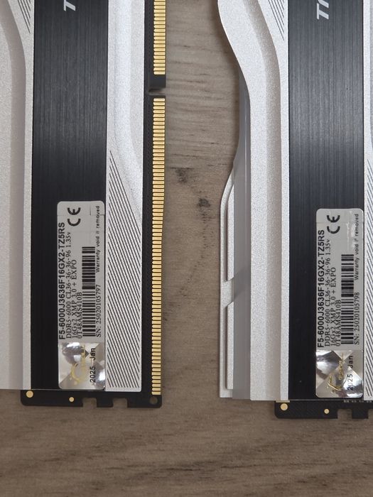 DDR5 32GB G.SKILL Trident z5 6000Mhz