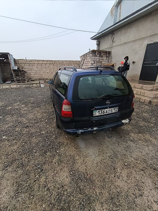 Опел вектра ушастик