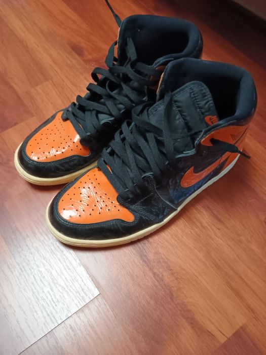 Adidași Jordan 1