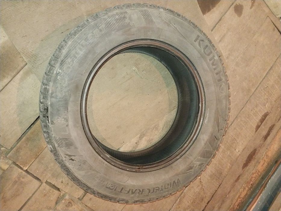 Продам зимние шины 216/65 16