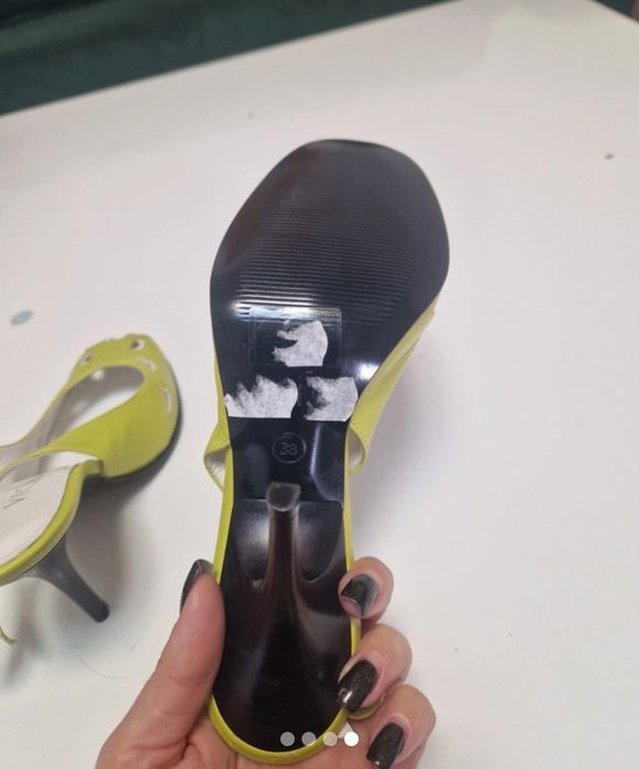 Pantofi din piele Vicina,noi fără cutie