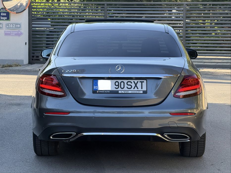 Mercedes E220 d 194 CP AMG Edition / Trapă / Camere 360 / Lumini ambientale