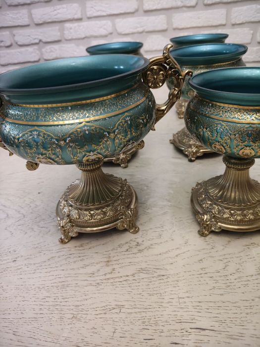 Bagema / багема /vaza sotiladi