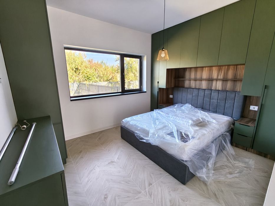 Proprietar închiriez pe termen lung casa noua 3camere mobilata și utilata