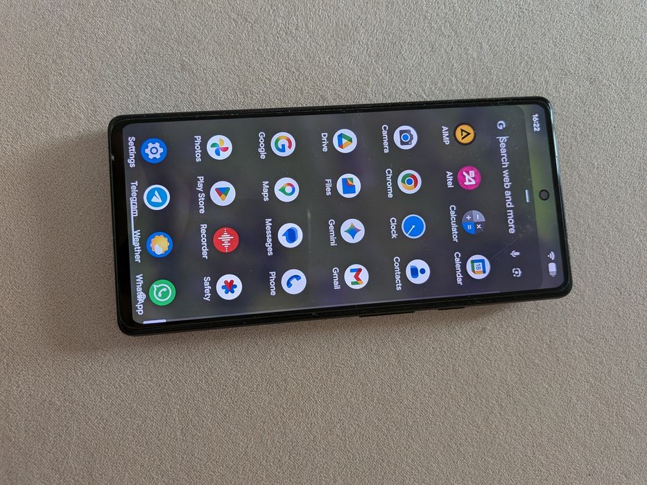 Продам телефон google pixel 6
