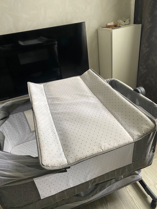 Продам детскую кроватку