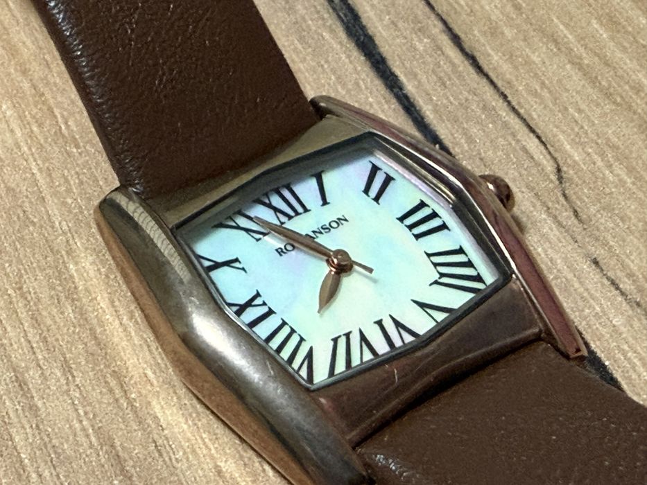 Женские часы Romanson распродажа