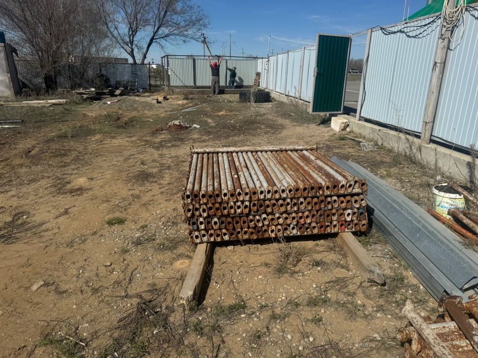 Продам струбцины, леса, брусья, фанеру
