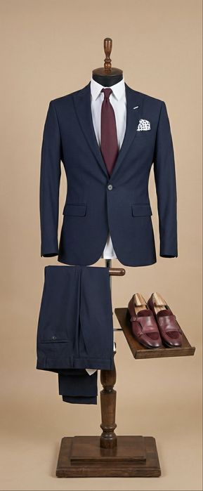 Costume barbati marimea 44 !