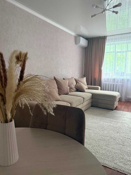 Продам 3 ком квартиру Р-он 10 школы