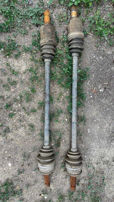 Запчасти на Honda CR-V RD1