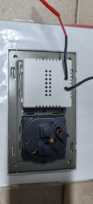 Контакт +ключ и конзоли USB