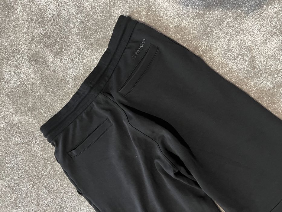 Pantaloni Calvin Klein originali noi