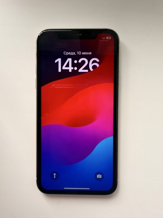 IPhone 11 емкость 74%