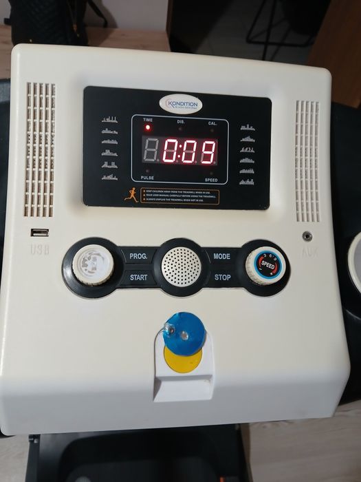 Vând banda de alergat