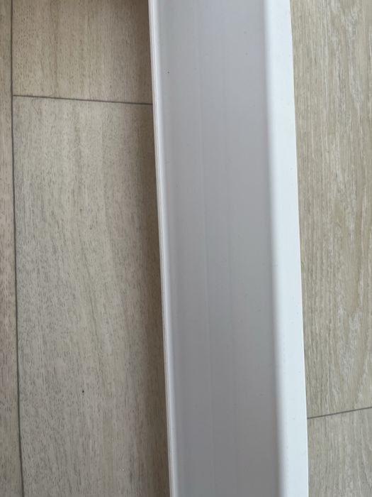 Продам новый плинтус для пола