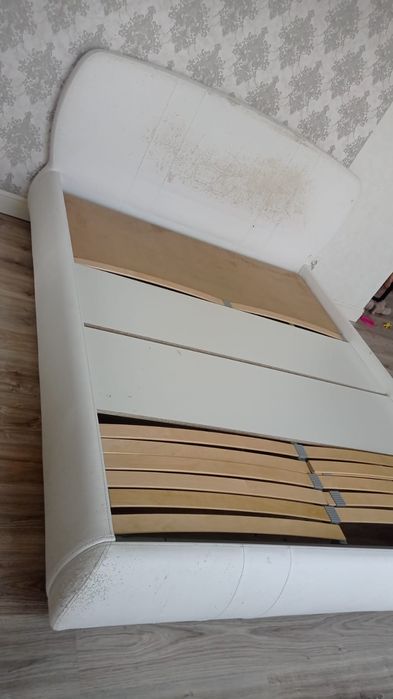 Продам кровать 2×160