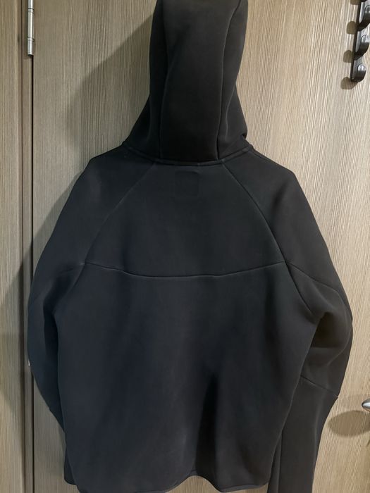 Nike Tech Fleece 2025