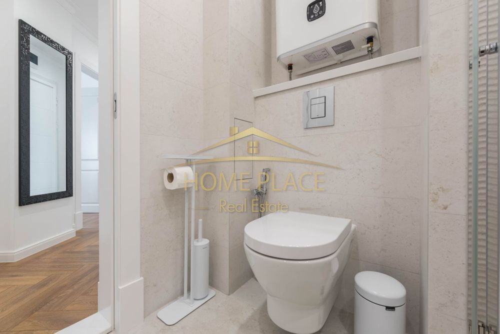 Дава се под наем Двустаен апартамент в Варна, Център - 65 кв.м за 1045.5 € - Снимка #12