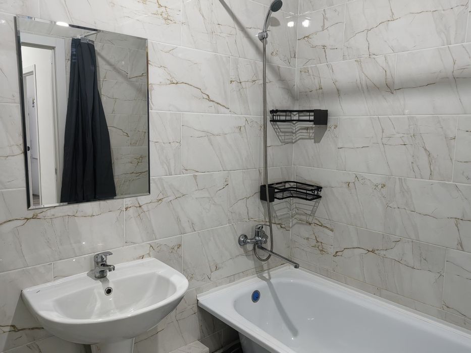 Сдам 1. 5 комн. Квартиру