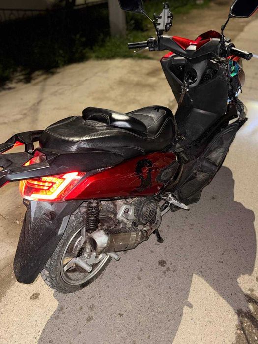 "S Max" Продается